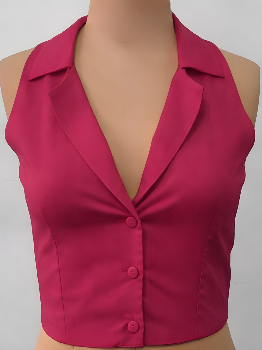 Magenta Solid Sleeveless Tops